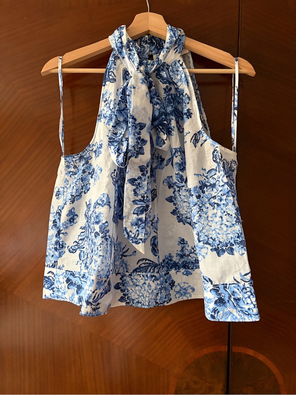 Cinq Sept Blue Floral Tie-Neck Women's Halter Top